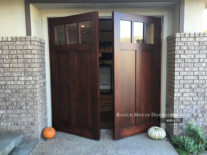 ranch house designs swing out garage door